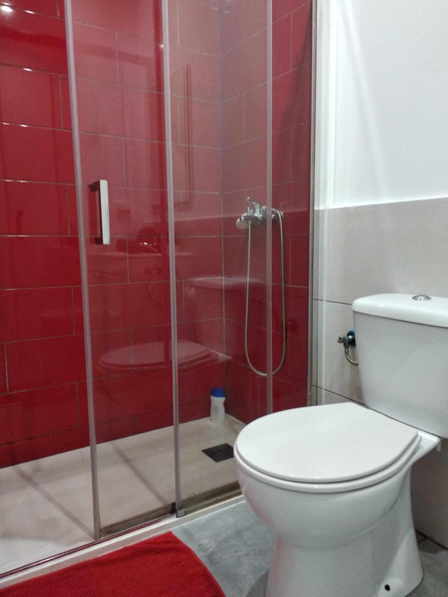 Hostal Urban Basic L'Hospitalet de Llobregat Camera foto